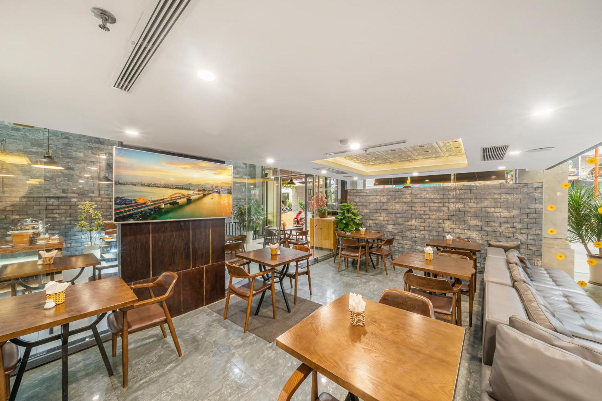 Palazzo Luxury Hotel Đà Nẵng Extérieur photo