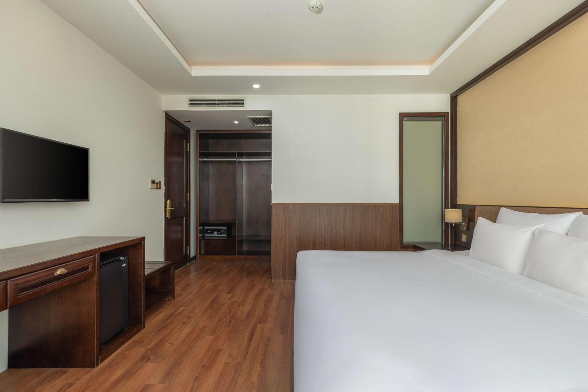 Palazzo Luxury Hotel Đà Nẵng Extérieur photo